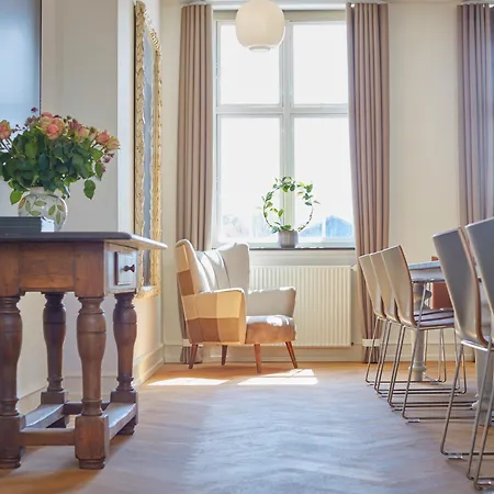 Hotel De